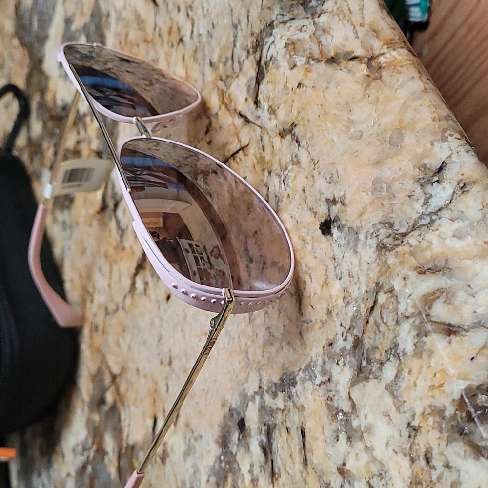 Moschino sunglasses